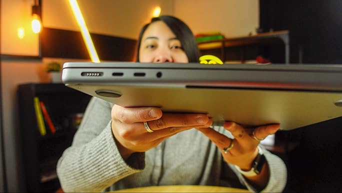 Amazon.com: 2021 Apple MacBook Pro (14-inch, M1 Pro chip